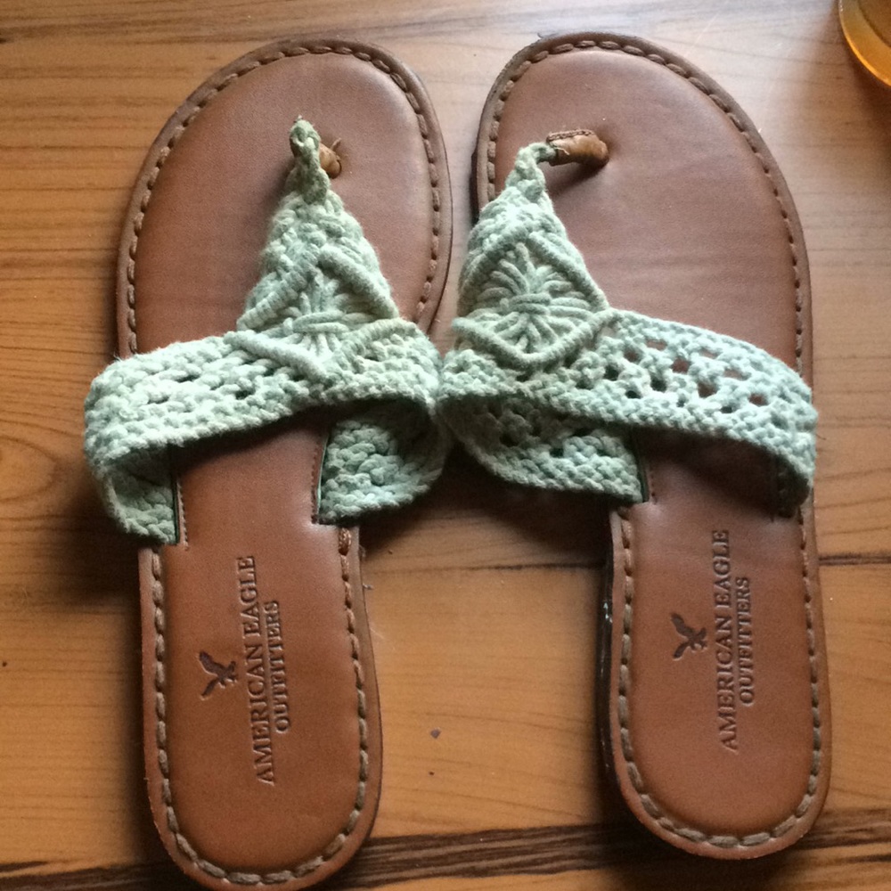 American Eagle Sandals/flip flops